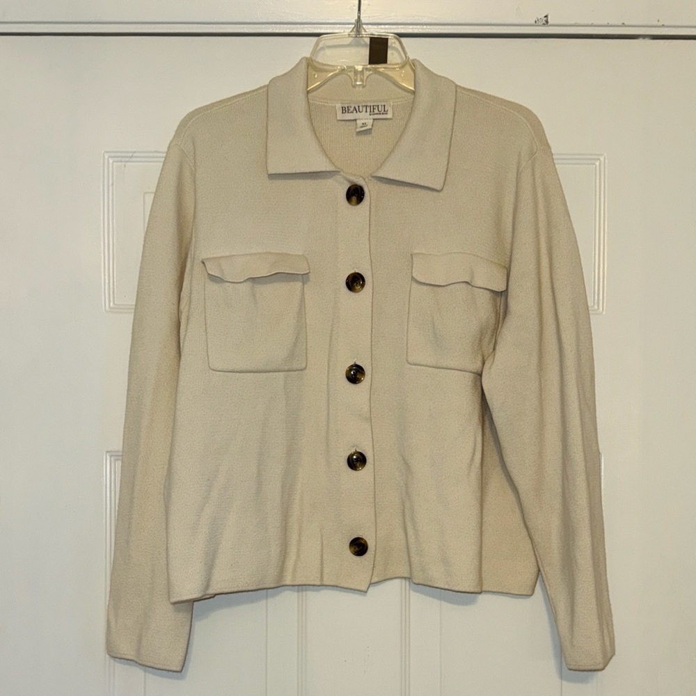 Cream Button-Front Jacket with Patch Pockets sz XL